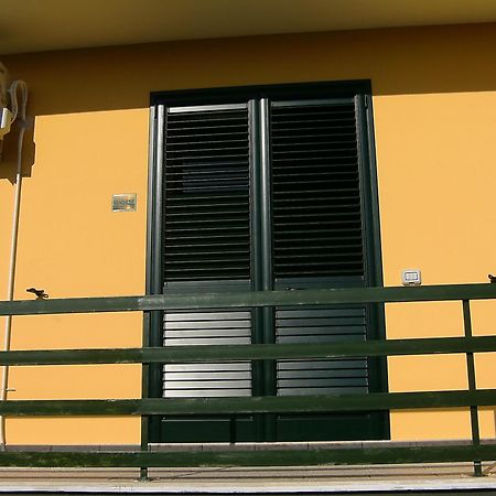 Vento Dell'Est Bed and Breakfast San Cataldo  Exteriör bild