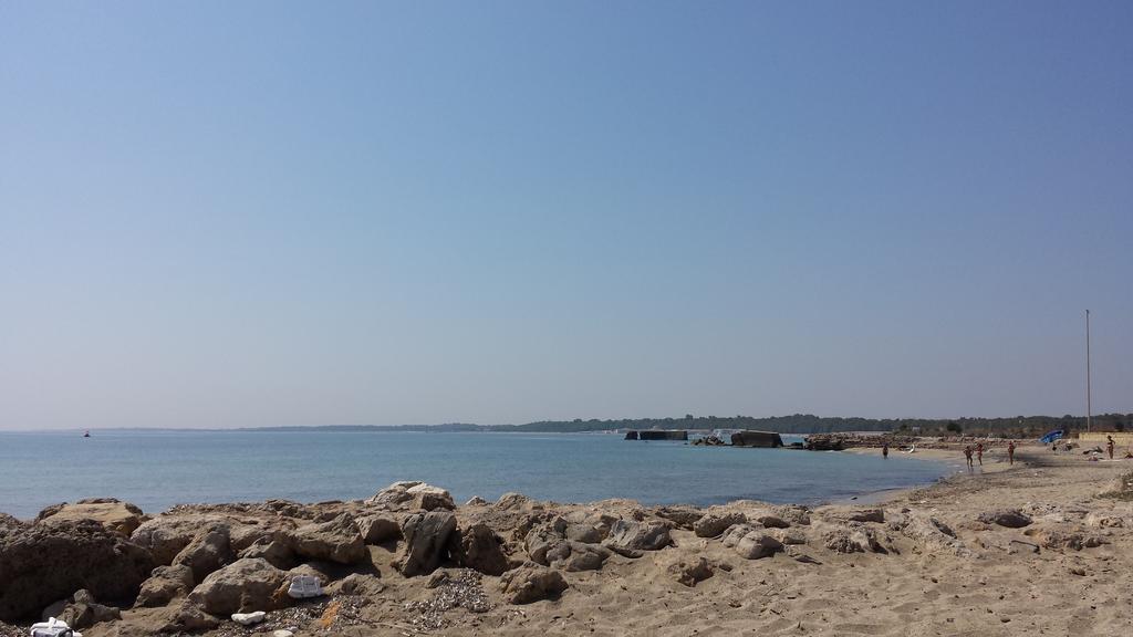 Vento Dell'Est Bed and Breakfast San Cataldo  Exteriör bild